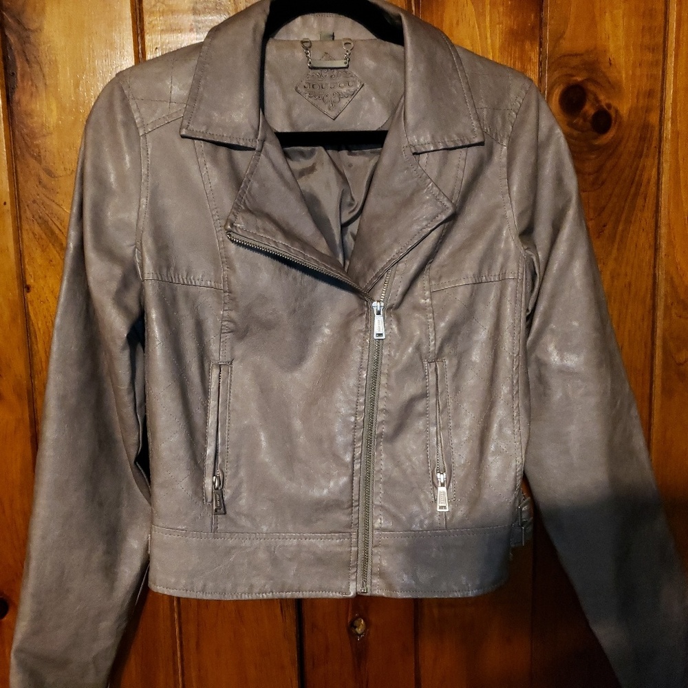 Jacket - Picture 2 of 4